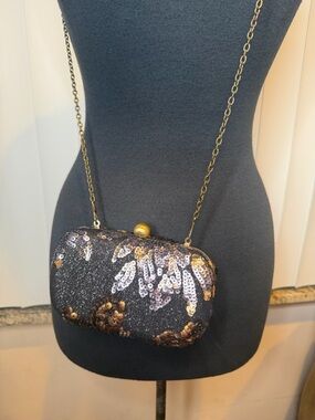 Darling Vintage Sequin Embellished Black Evening Clutch with Gold/Bronze Chain